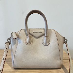 AUTHENTIC small givenchy antigona bag in grained leather